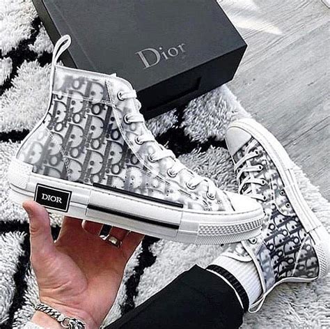 zapatos dior converse precio|sneakers dior happy.